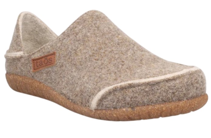 Women's, Taos, Convertawool, Warm Sand, Shoe, Front Angle View